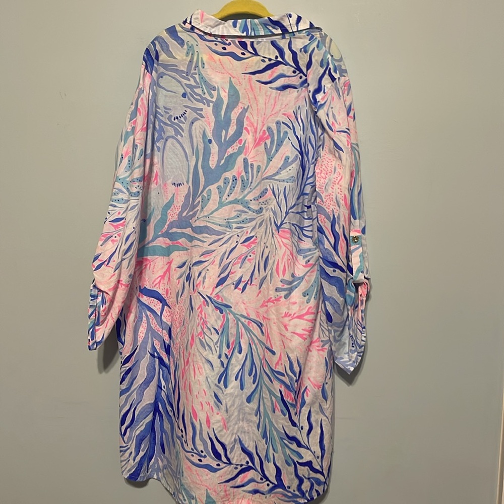 Lilly Pulitzer girl’s coverup size XL - Picture 3 of 3